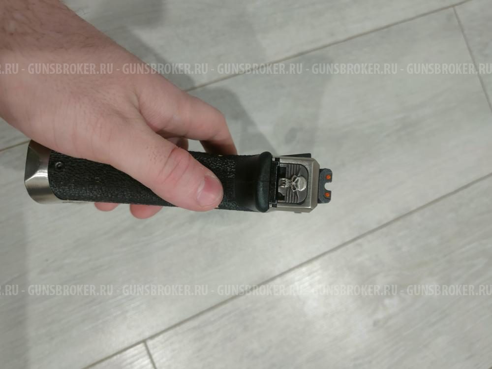 Пистолет страйкбольный WE Glock 35