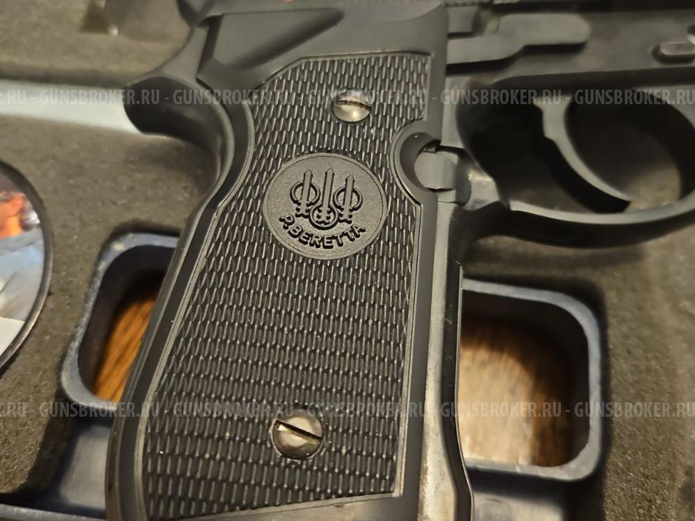 Пистолет Umarex Beretta 92FS 419.00.00