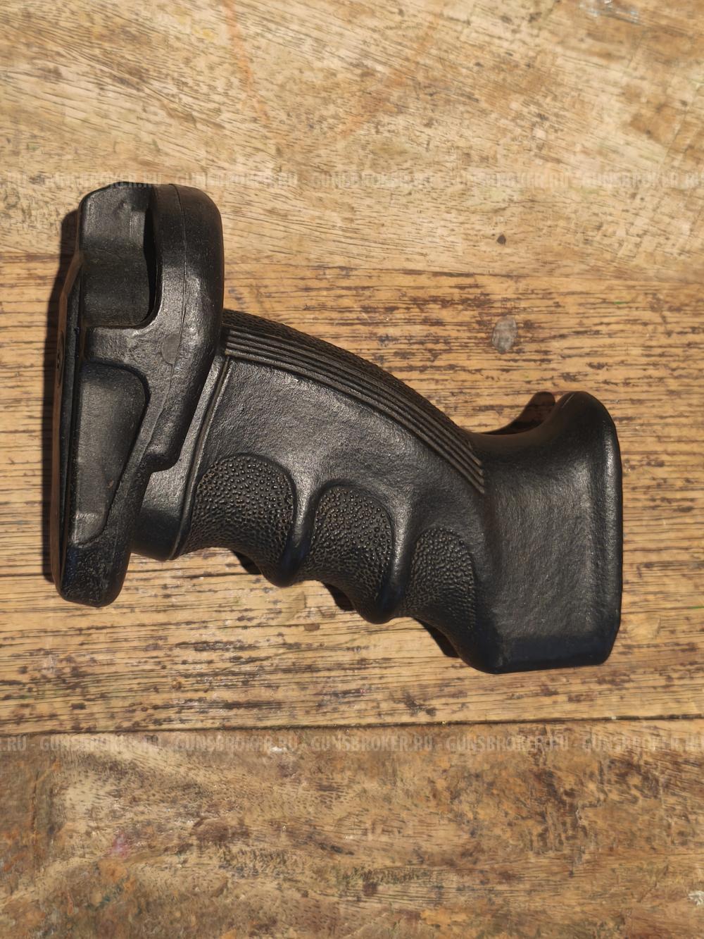 Пистолетная рукоятка Custom Arms