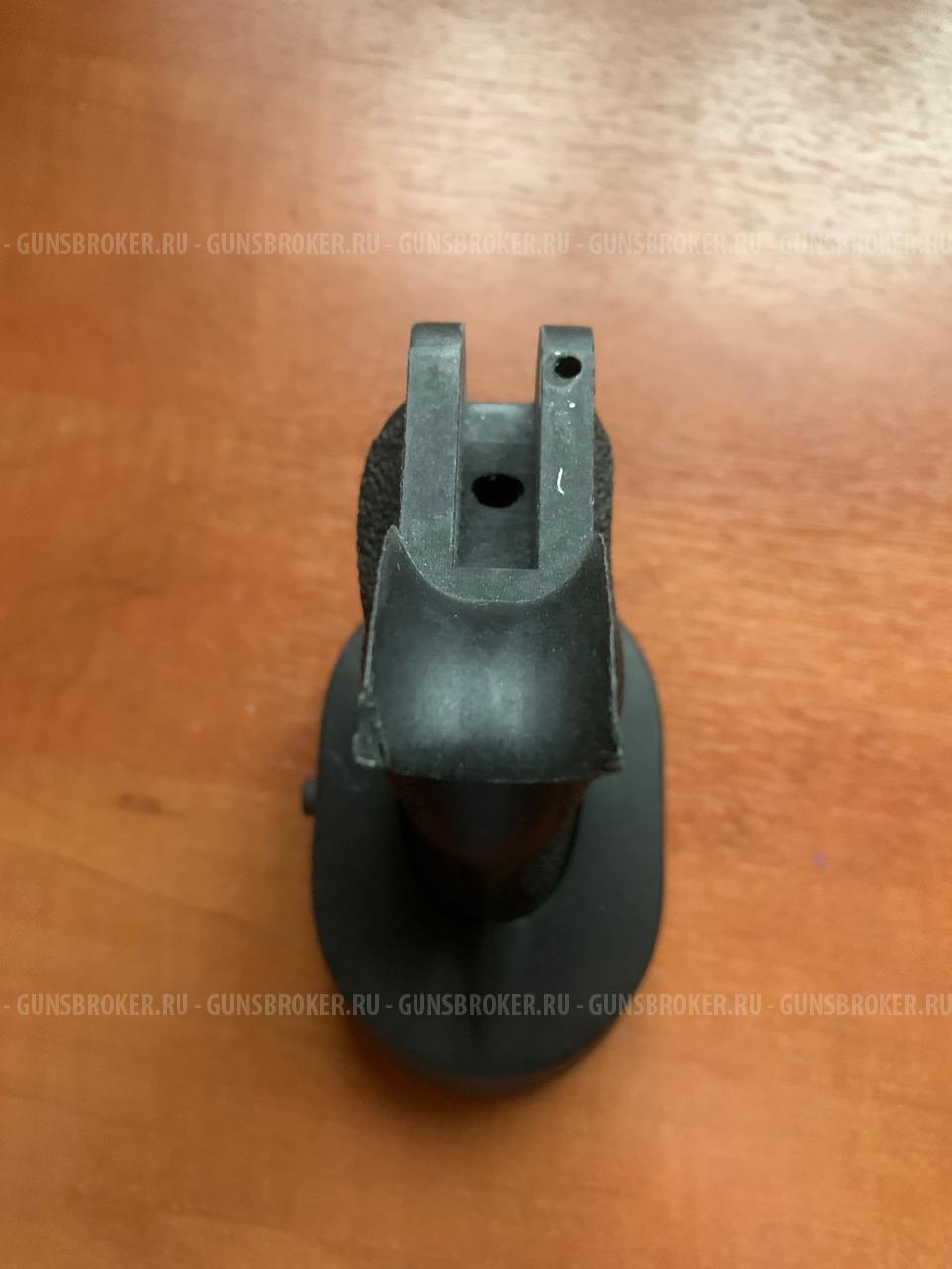 пистолетная рукоятка для AR