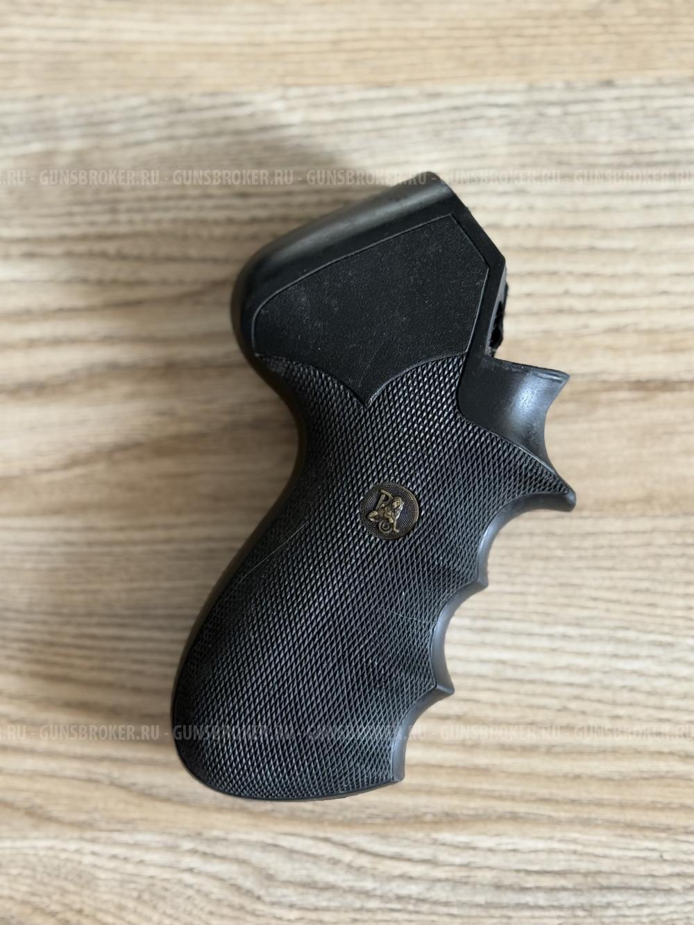 Пистолетная рукоятка для Mossberg 