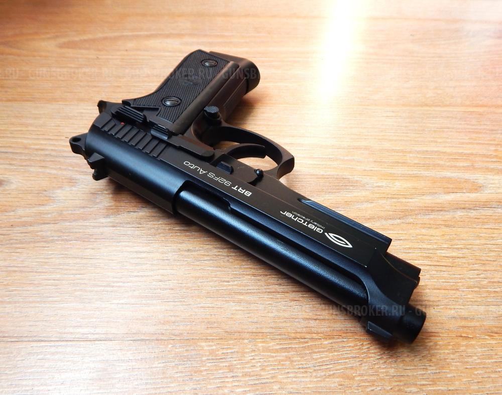 Пневматическая Beretta 92 от Gletcher. Супер состояние с комплектом.Blow Back Авто огонь.