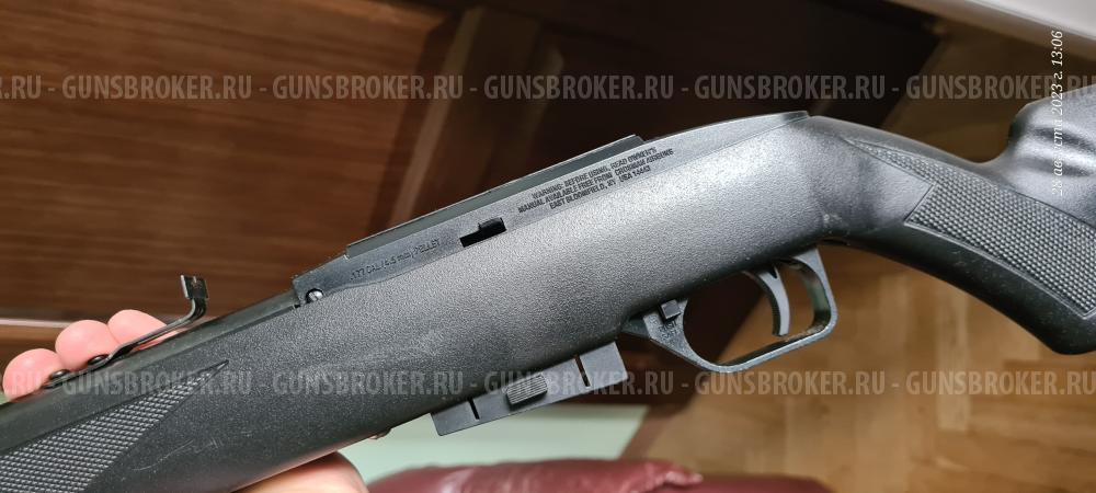 Пневматическая газобаллонная винтовка Crosman 1077 4,5 мм