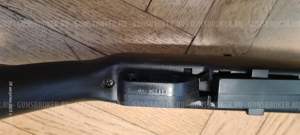 Пневматическая газобаллонная винтовка Crosman 1077 4,5 мм