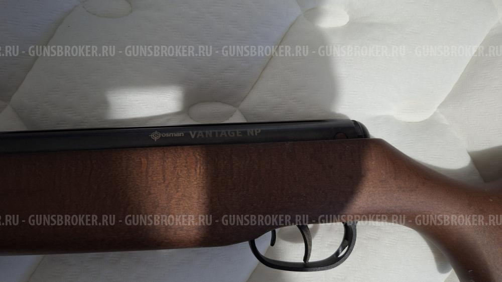 Пневматическая винтовка Crosman Vantage NP 4.5 мм (прицел 4x32, газовая пружина)