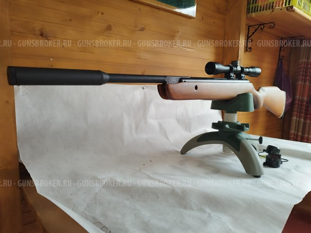 Пневматическая винтовка CROSMAN Vantage NP, калибр 4,5 мм. 