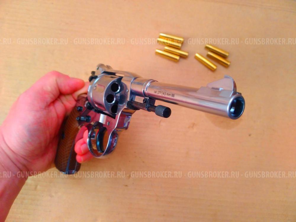 Пневматический глетчер наган хром новый 