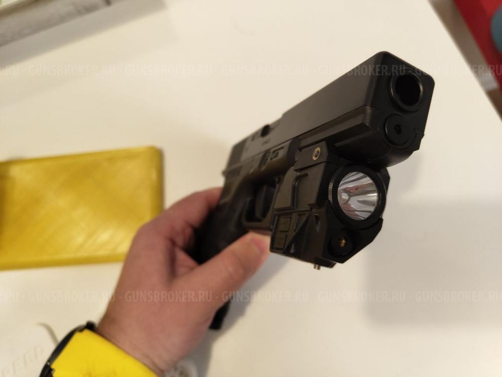 Пневматический Glock 22 нулевый. Отстреляно 10 баллонов