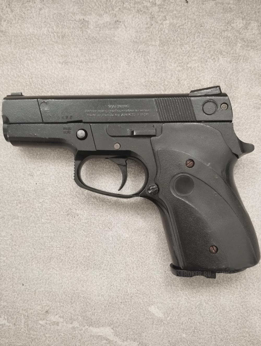 Пневматический пистолет Anics A111