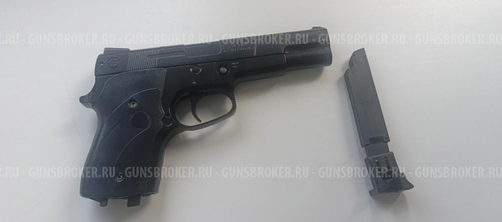 Пневматический пистолет Аникс 112
