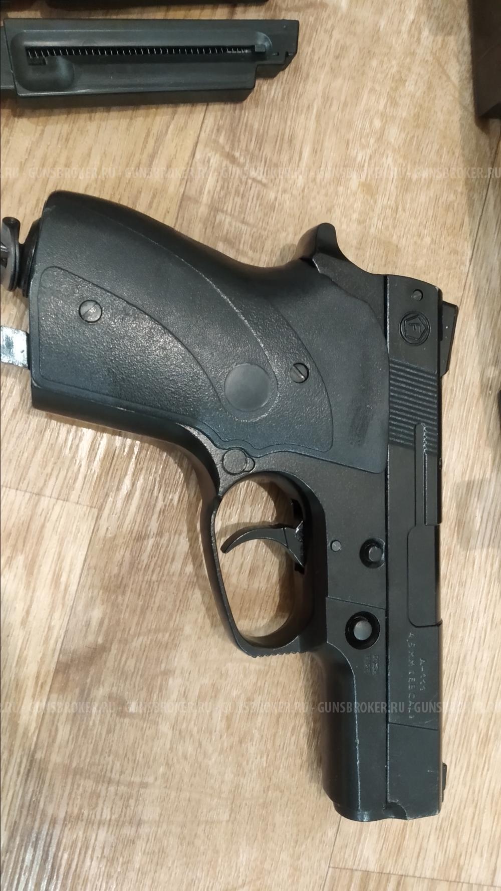 Пневматический пистолет Аникс А 111