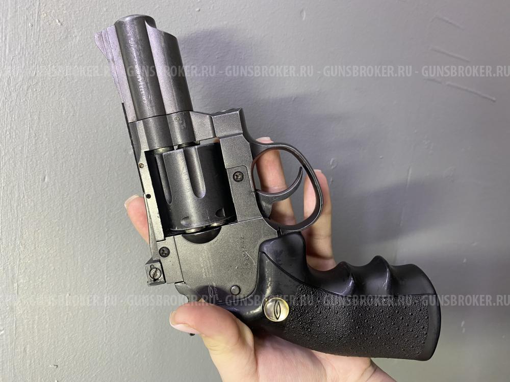 Пневматический пистолет Cletcher SW R25