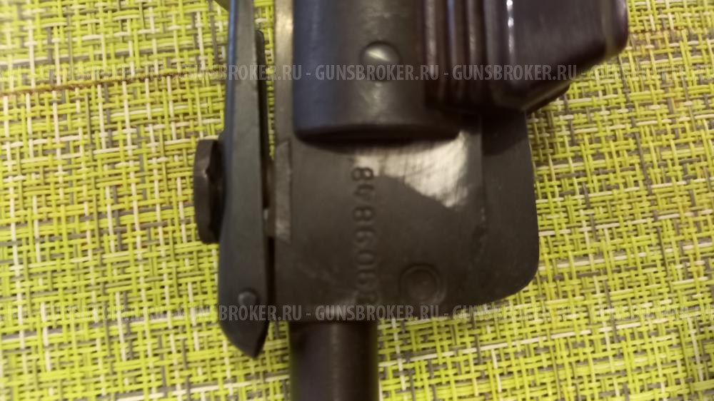 Пневматический пистолет Иж-40