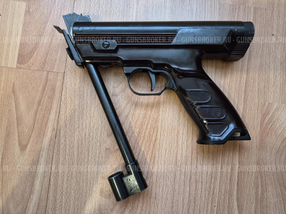 Пневматический пистолет ИЖ-40