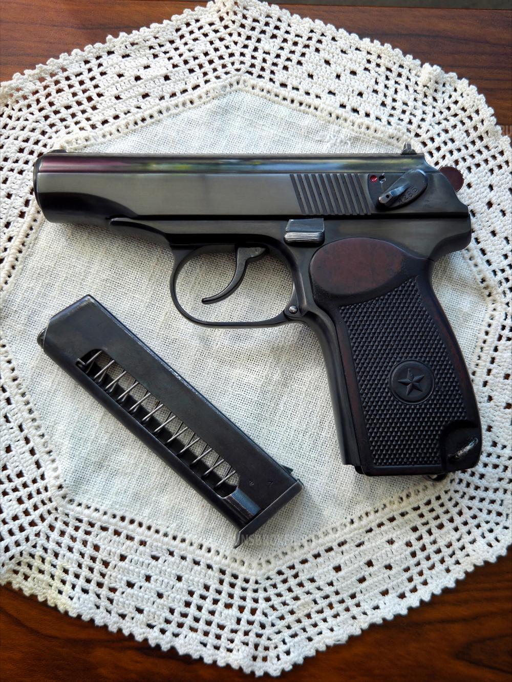 Пневматический пистолет MP-654К, Пряморамочный, 1954 год. 32 серия. Baikal