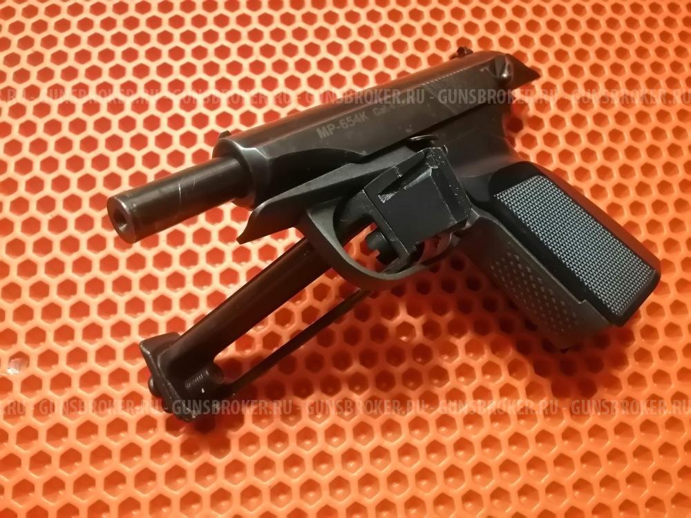 Пневматический пистолет МР- 654К. Макаров. 2010 г.в.