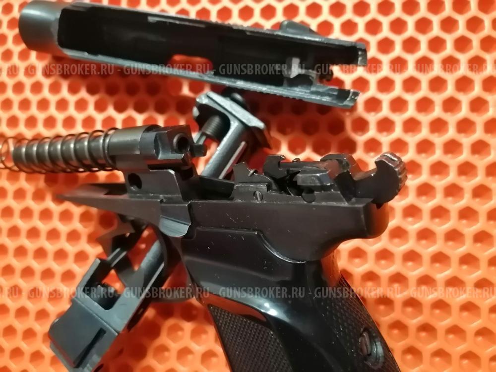 Пневматический пистолет МР- 654К. Макаров.