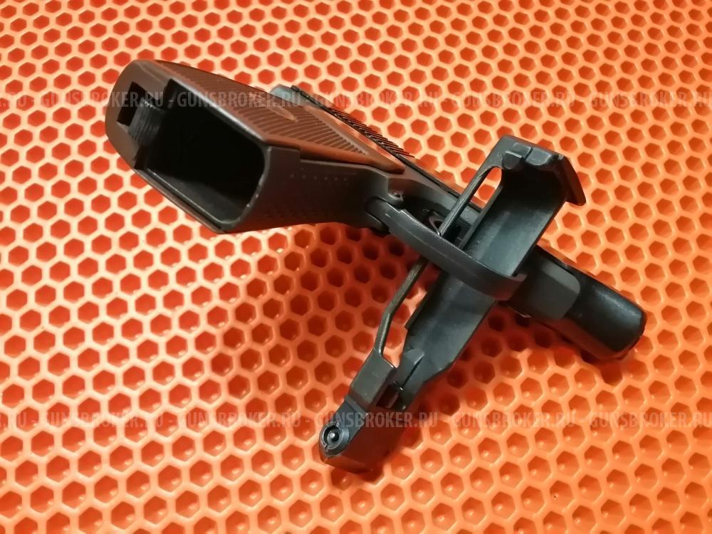 Пневматический пистолет МР- 654К. Макаров.