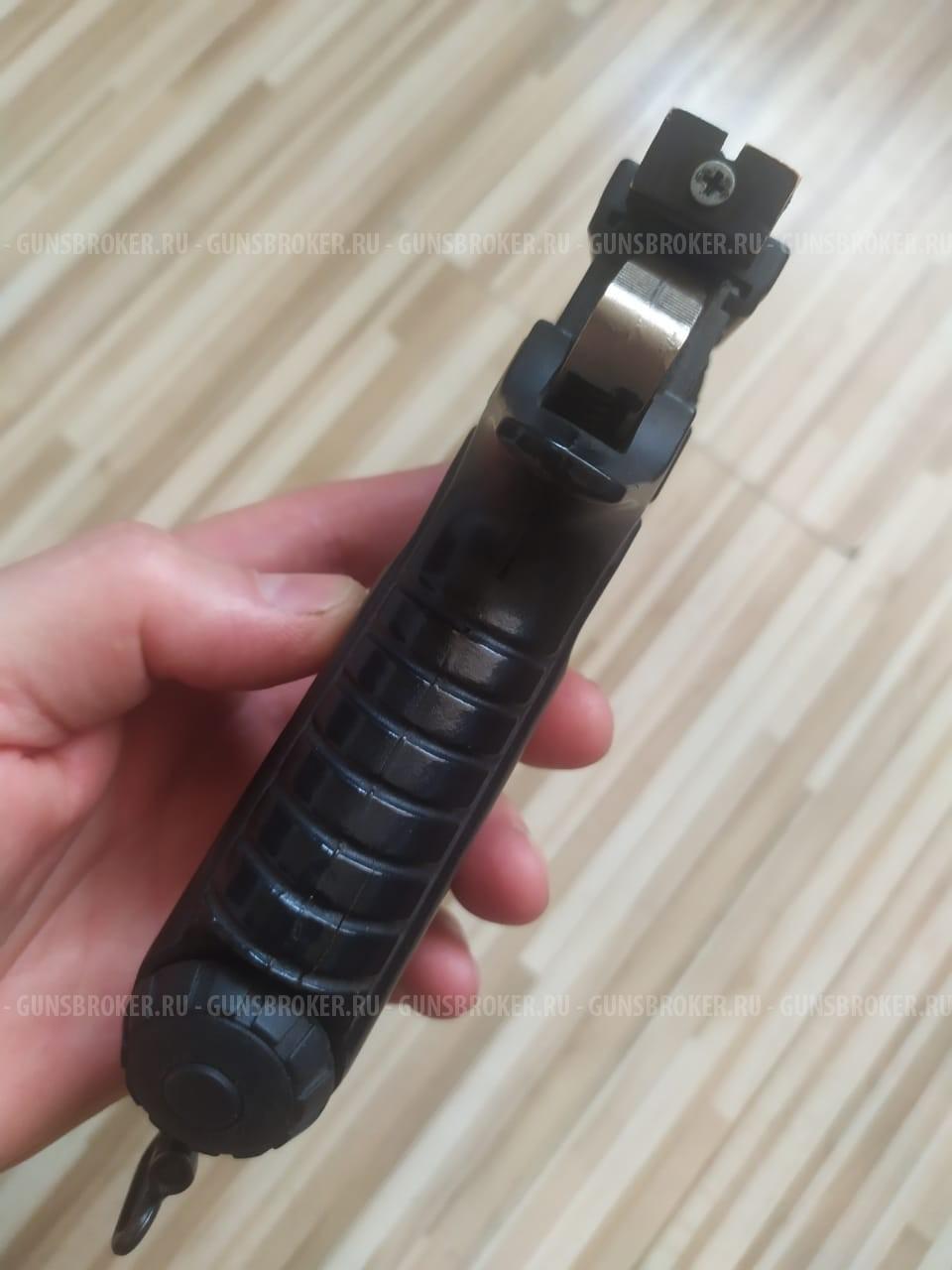 Пневматический пистолет МР-651