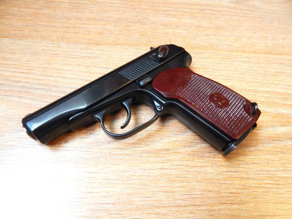 Пневматический пистолет МР-654К, 32 серия. В тюнинге. С комплектом. В идеале.