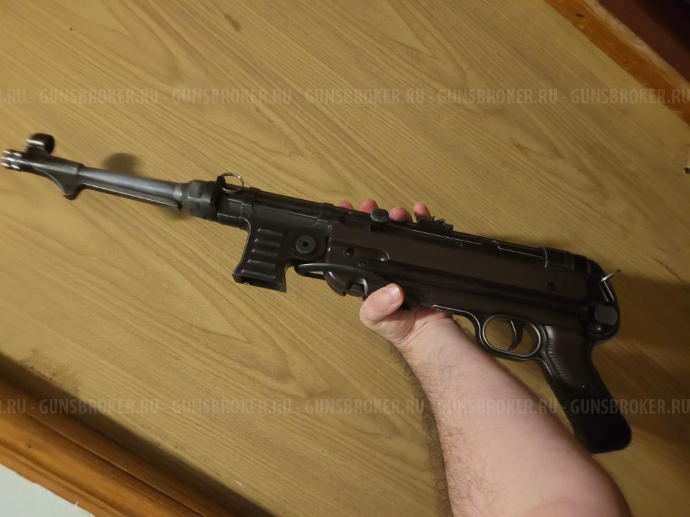 Пневматический пистолет-пулемет Umarex Legends MP 40 Legacy Edition 4.5 мм