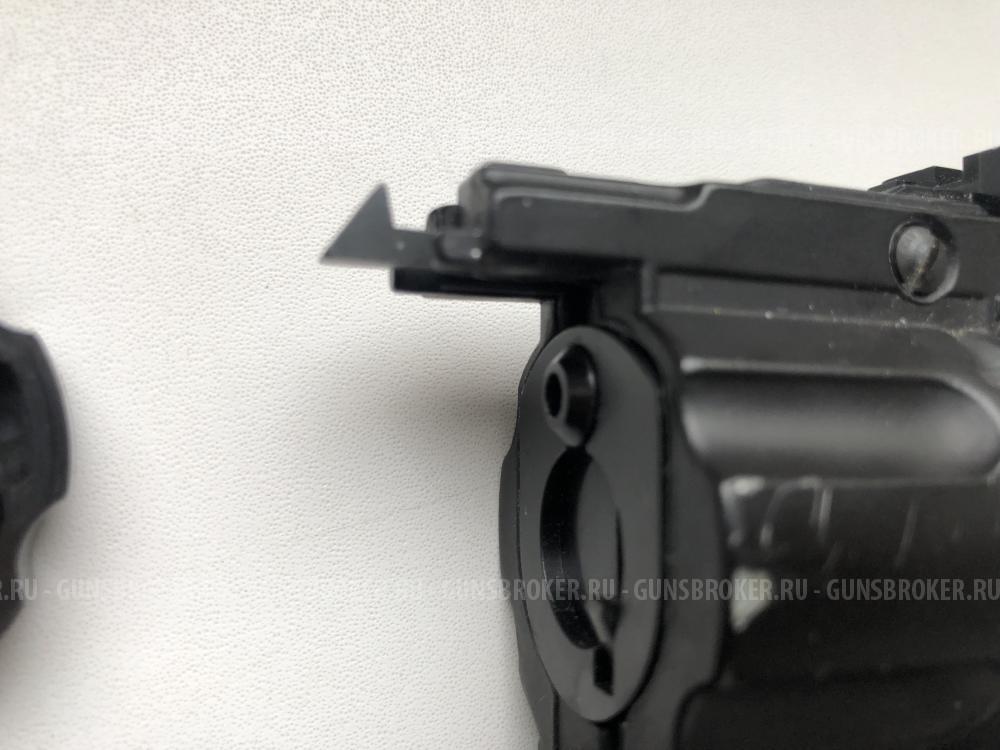 Пневматический пистолет-револьвер Crosman 357 