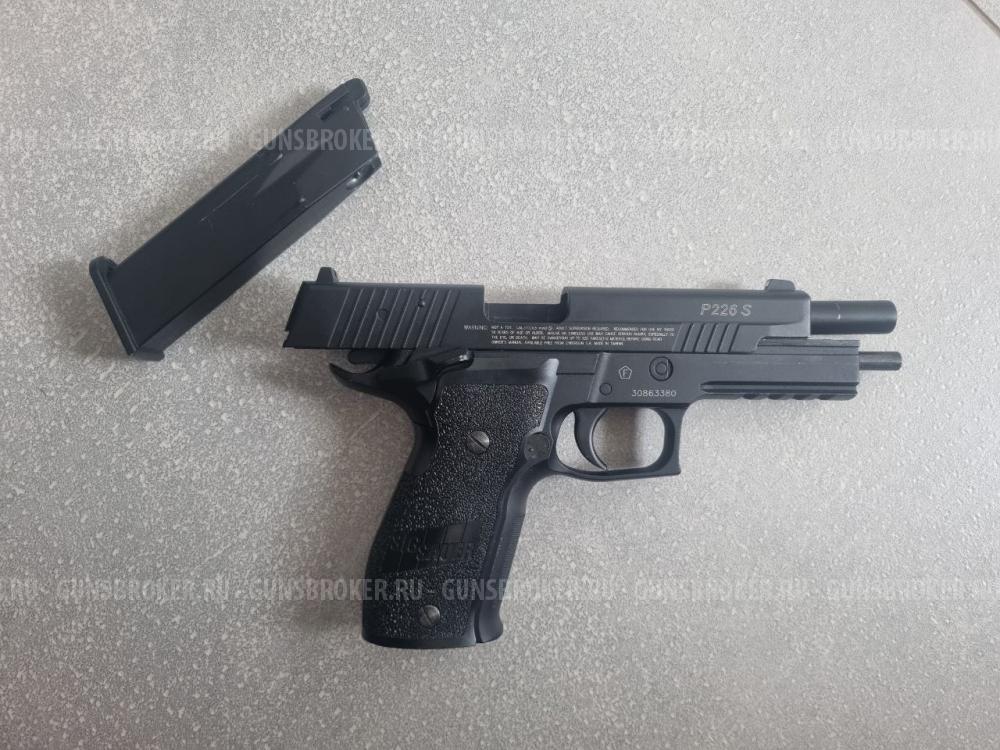 Пневматический пистолет SIG Sauer X-Five 4,5 мм CO₂ (Blowback)