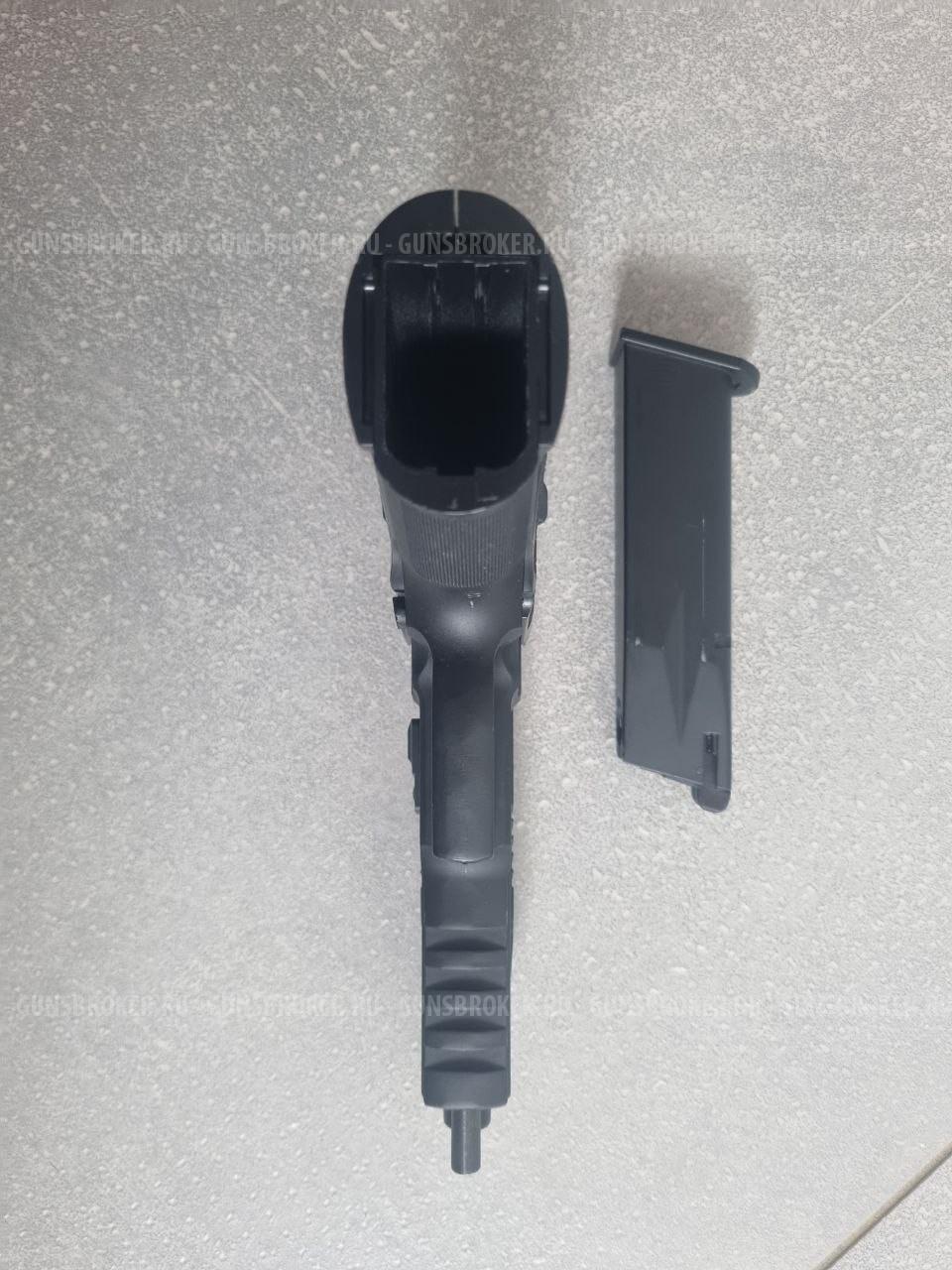 Пневматический пистолет SIG Sauer X-Five 4,5 мм CO₂ (Blowback)