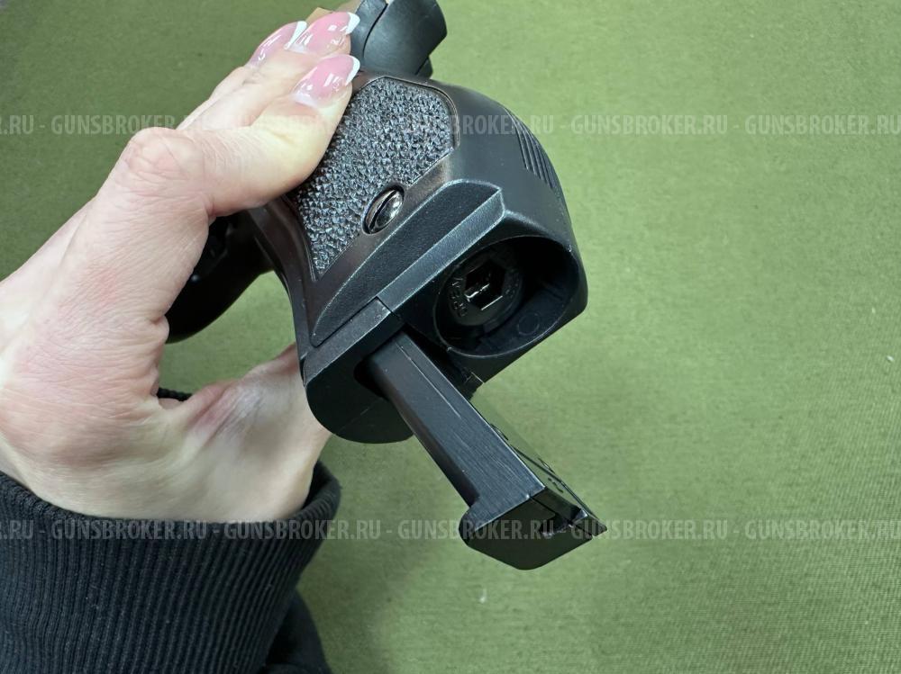 Пневматический пистолет Stalker S84