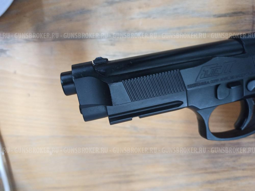 Пневматический пистолет Umarex Beretta Elite II