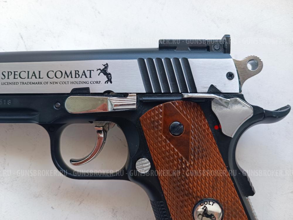 Пневматический пистолет Umarex Colt Special Combat