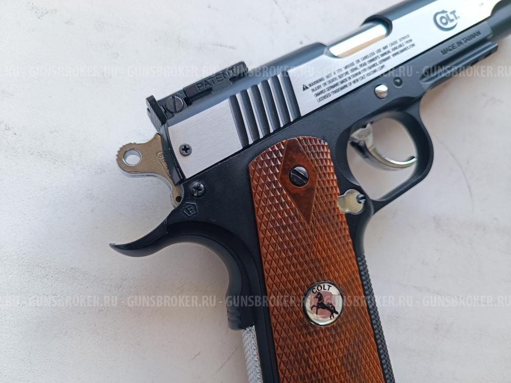 Пневматический пистолет Umarex Colt Special Combat