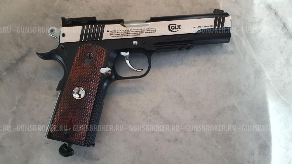 Пневматический пистолет Umarex Colt Special Combat
