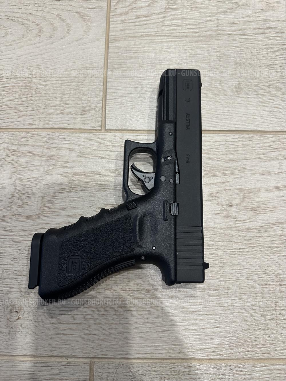 Пневматический пистолет Umarex Glock 17 (blowback)