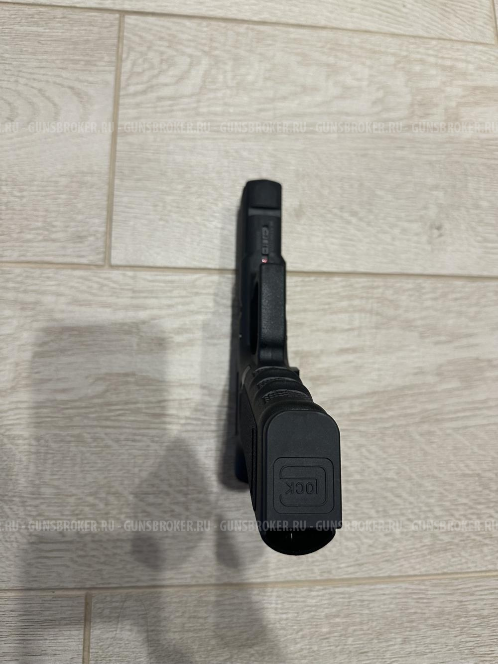 Пневматический пистолет Umarex Glock 17 (blowback)