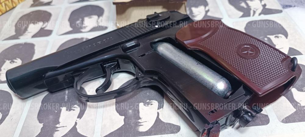 Пневматический пистолет Umarex PM кал. 4,5 мм.