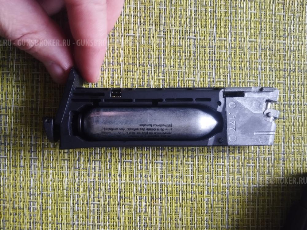 Пневматический пистолет Umarex PM Ultra blowback