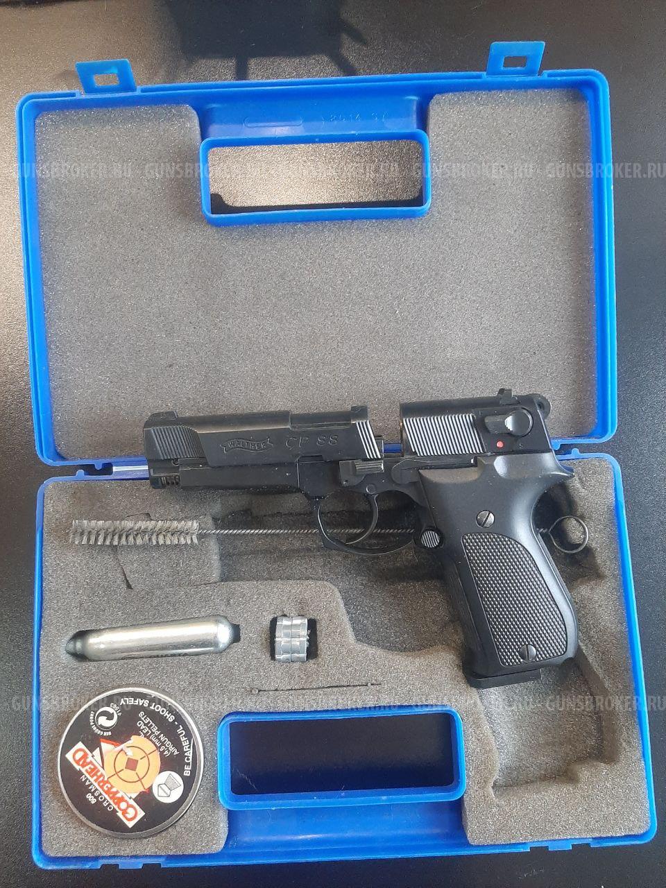 Пневматический пистолет Umarex Walther CP88