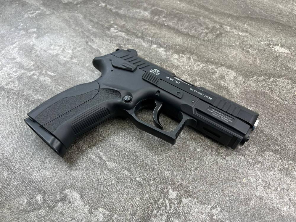 Пневматический пистолет Gletcher GP1 (3 Дж, б/у) 4.5 мм