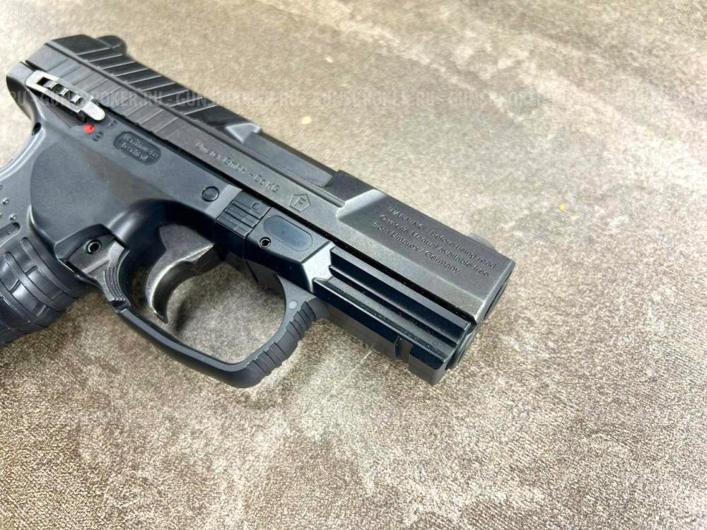 Пневматический пистолет Umarex Walther CP99 Compact