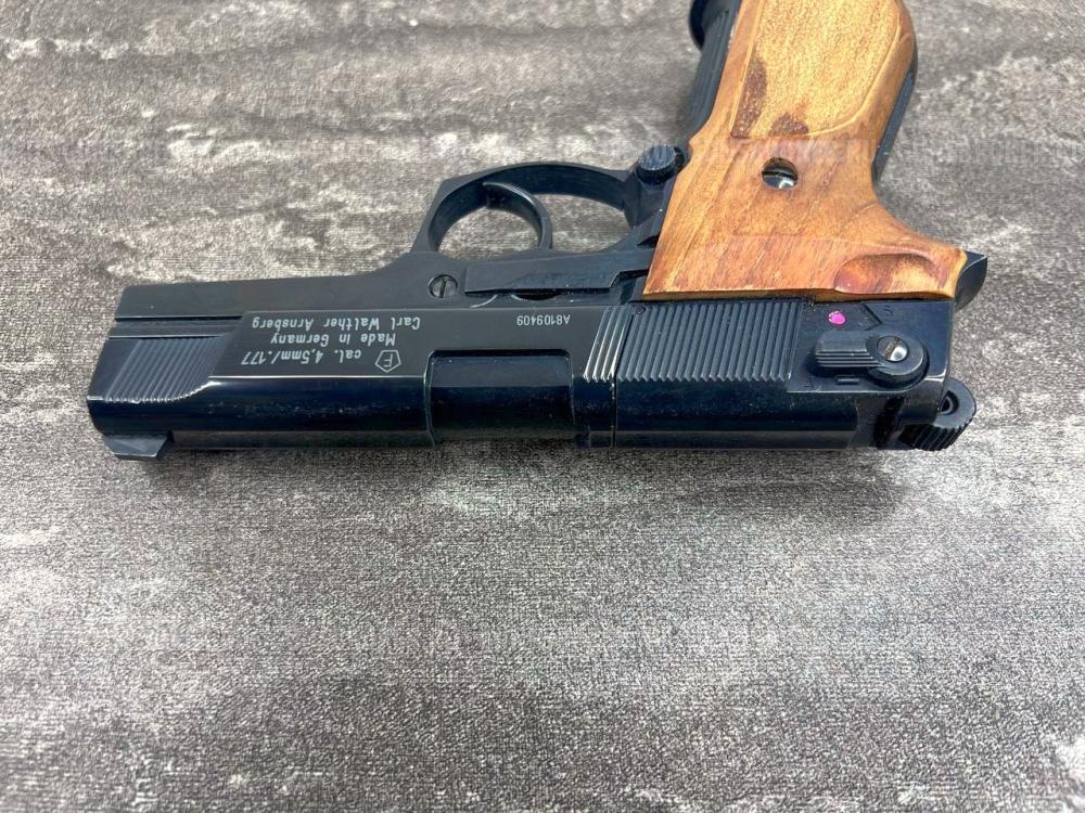 Пневматический пистолет Walther CP 88 compact (пулевой) 4.5 мм