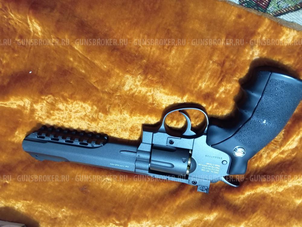 Пневматический револьвер SW B6