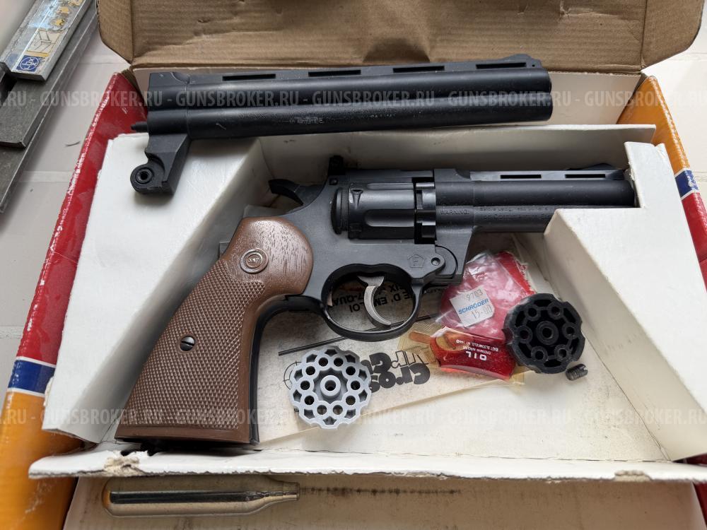 Пневматический револьвер Crosman 357 4,5 мм 