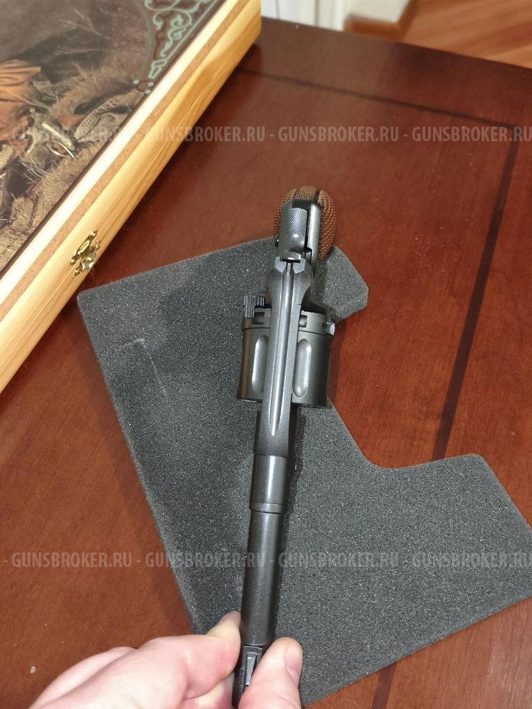 Пневматический револьвер Gletcher Nagan NGT F, (Наган, шарики BB) 4.5 мм 