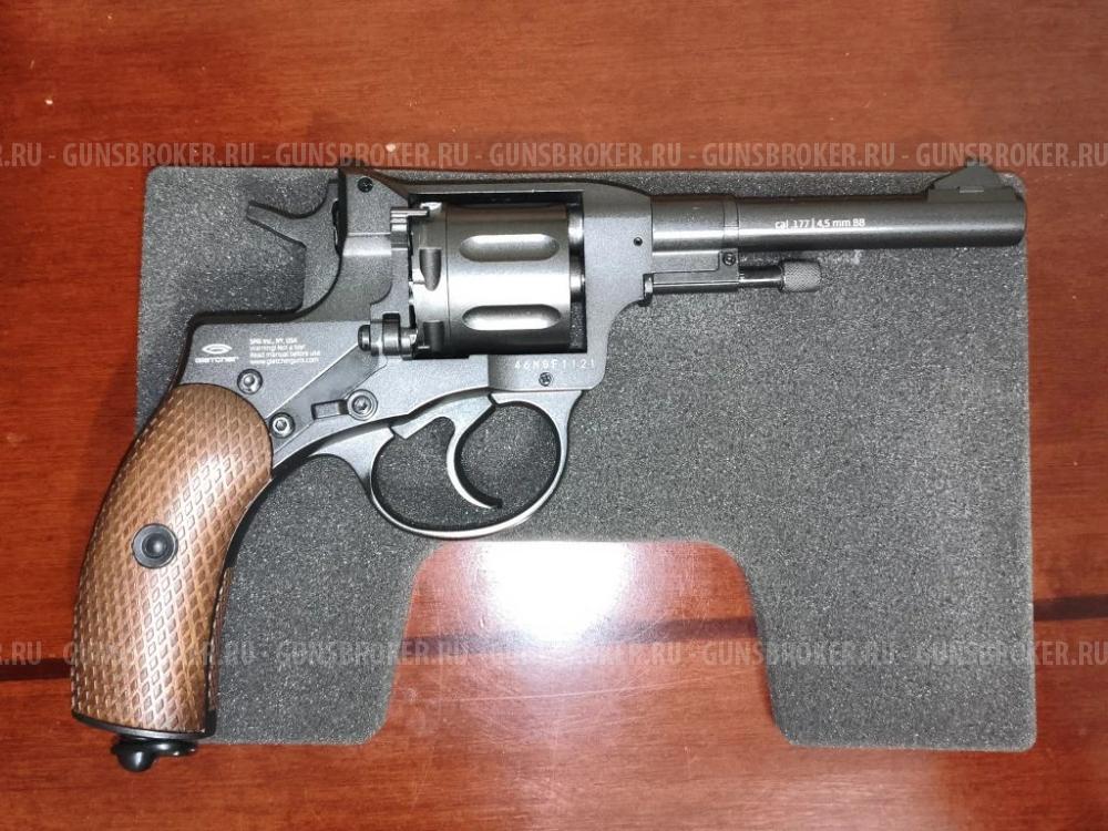 Пневматический револьвер Gletcher Nagan NGT F, (Наган, шарики BB) 4.5 мм 