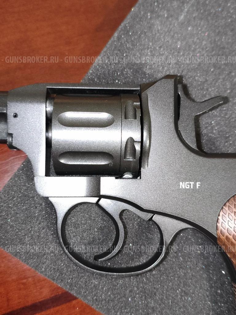 Пневматический револьвер Gletcher Nagan NGT F, (Наган, шарики BB) 4.5 мм 