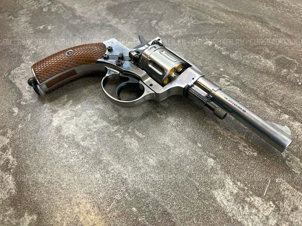 Пневматический револьвер Gletcher Nagan NGT (F) Silver (Наган, шарики BB) 4.5 мм б/у
