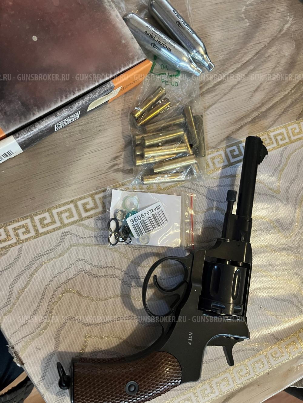 пневматический револьвер  GLETCHER   NGT F 4.5