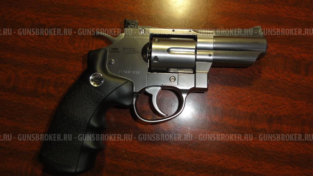 Пневматический револьвер Gletcher SW R25 Silver