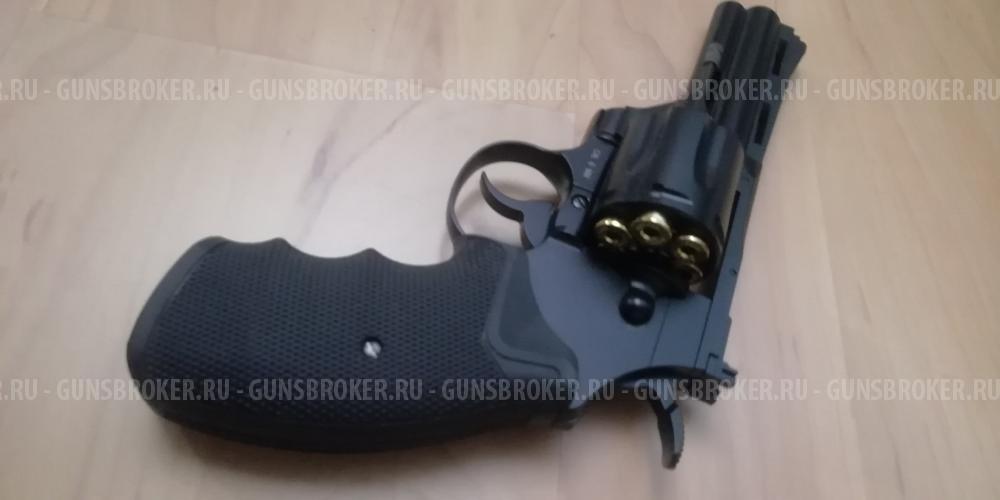 Пневматический револьвер KWC mod.357(Colt Python)